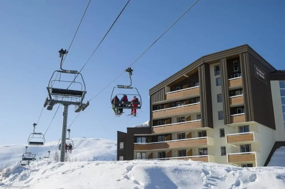 Fachada da residência Les Bergers Pierre & Vacances, em Alpe d'Huez